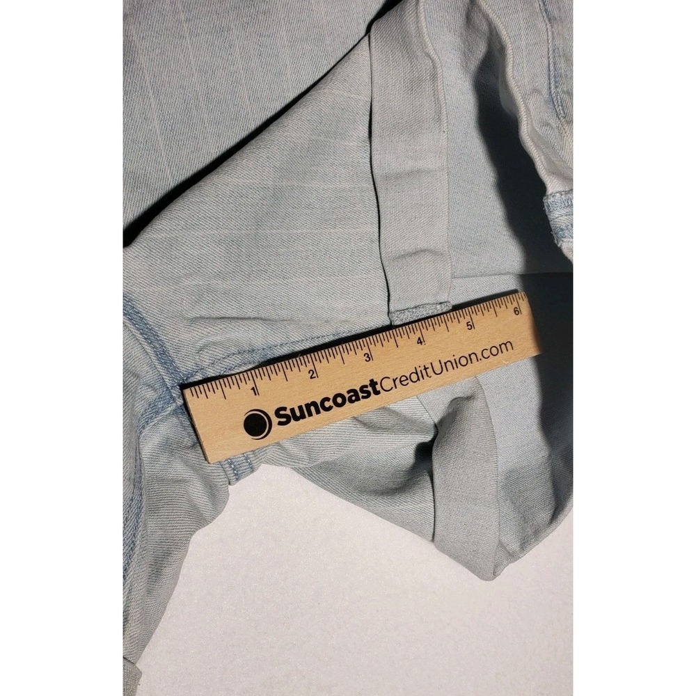 Old Navy Denim Jean Shorts Blue Stripe Light Wash Cuffed Stretch Women's Size 14 - Picture 4 of 10
